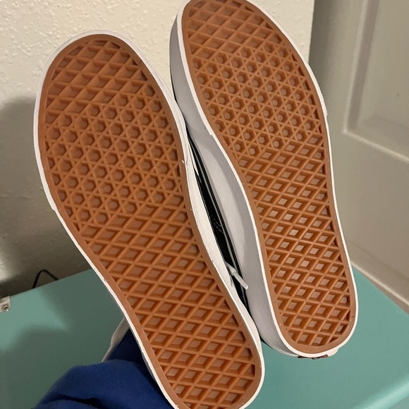 Old Skool Vans - Picture 8 of 10